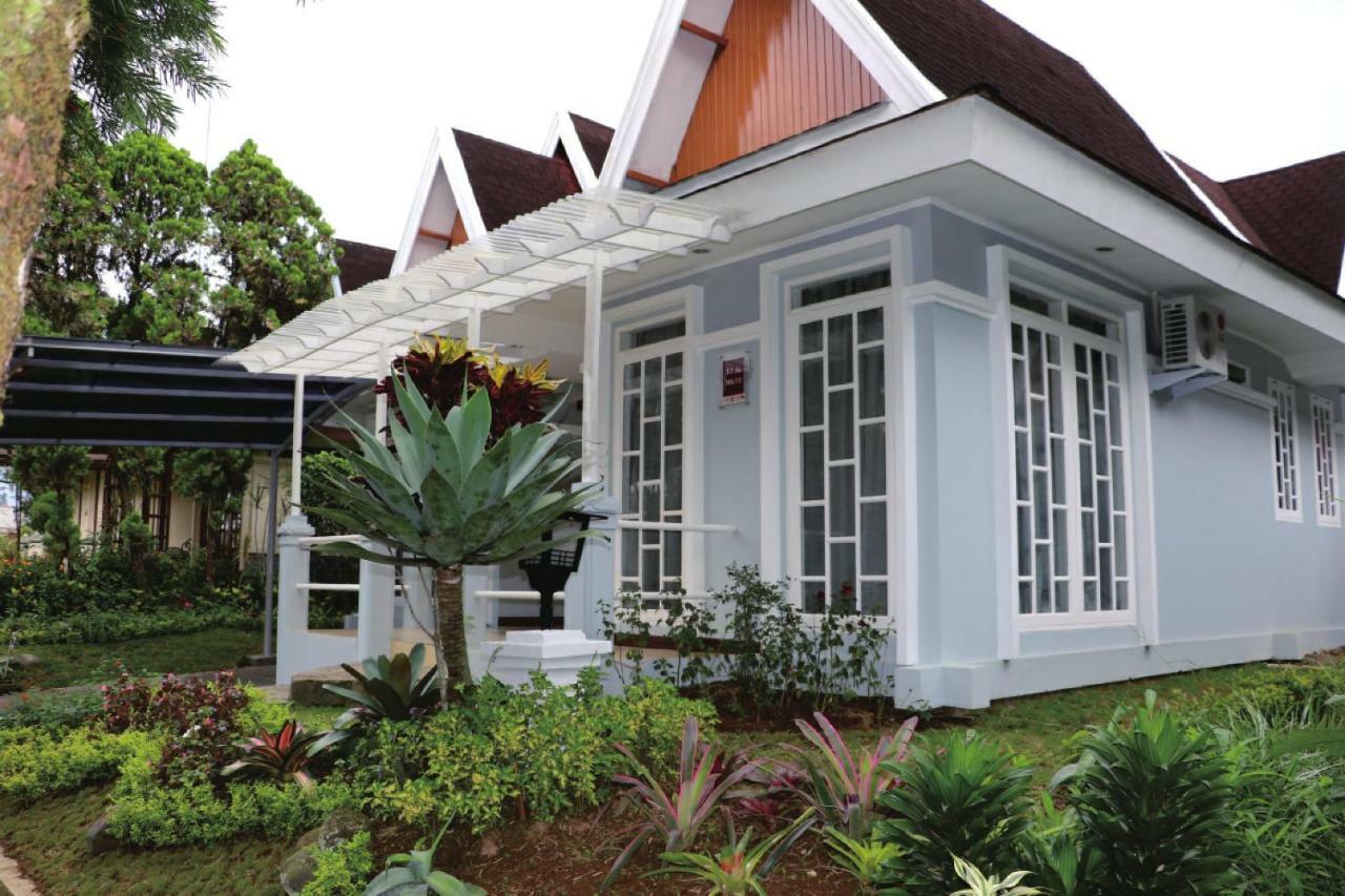 Villa Diyar M6-11 Puncak